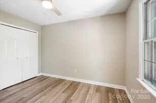 1409 Kensington Rd, Hendersonville, NC 28791 - Photo 30