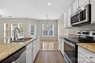 3224 Margellina Drive, Charlotte, NC 28210 - Photo 4