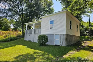 31 Poplar St, Great Falls, SC 29055 - Photo 4