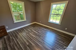 31 Poplar St, Great Falls, SC 29055 - Photo 14