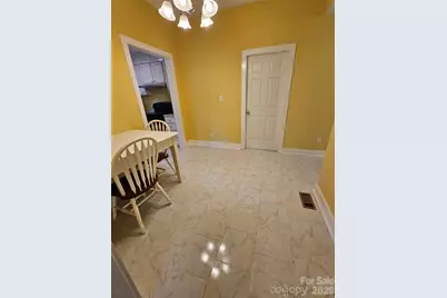 31 Poplar Street, Great Falls, SC 29055 - Photo 8