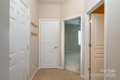 9514 Kestral Ridge Drive, Charlotte, NC 28269 - Photo 8