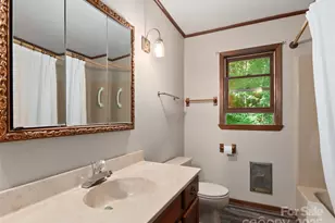 250 Turkey Pen Rd, Franklin, NC 28734 - Photo 16