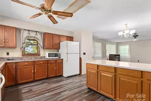 250 Turkey Pen Rd, Franklin, NC 28734 - Photo 12