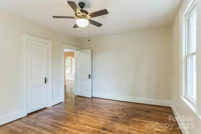 1421 12th Street Drive NW, Hickory, NC 28601 - Photo 26