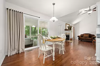 701 Salisbury Road, Hendersonville, NC 28792 - Photo 16