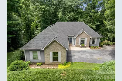 701 Salisbury Road, Hendersonville, NC 28792 - Photo 8