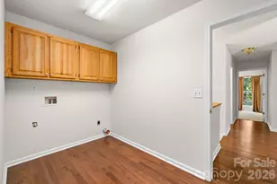 701 Salisbury Rd, Hendersonville, NC 28792 - Photo 28