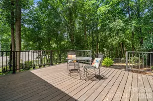 701 Salisbury Rd, Hendersonville, NC 28792 - Photo 4