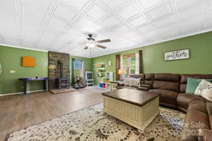 31 Bailey-Mathes Farm Ln, Newland, NC 28657 - Photo 20