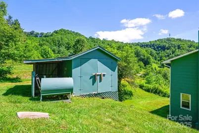 31 Bailey Mathes Farm Lane, Newland, NC 28657 - Photo 46