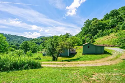 31 Bailey Mathes Farm Lane, Newland, NC 28657 - Photo 48