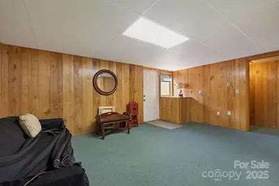 25 Westridge Court, Hendersonville, NC 28791 - Photo 30