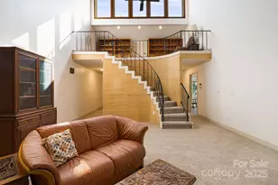 25 Westridge Ct, Hendersonville, NC 28791 - Photo 6