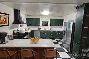 522 Alexander St, Statesville, NC 28677 - Photo 14