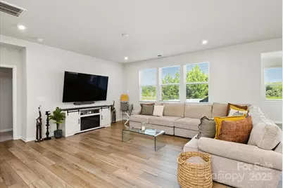 3304 Cheyney Park Drive, Charlotte, NC 28269 - Photo 14