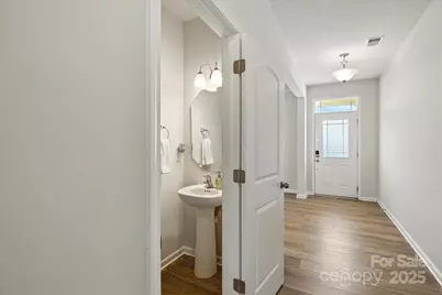 3304 Cheyney Park Drive, Charlotte, NC 28269 - Photo 10