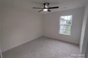 1457 Mandy Pl Ct, Charlotte, NC 28216 - Photo 12