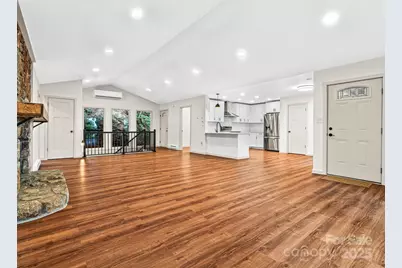 1065 Oak Ridge Lane, Mars Hill, NC 28754 - Photo 10