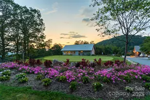 1065 Oak Rdg Ln, Mars Hill, NC 28754 - Photo 32