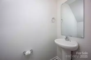 1565 Nia Rd, Charlotte, NC 28215 - Photo 10