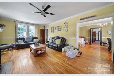 504 Chesterfield Avenue, Lancaster, SC 29720 - Photo 4