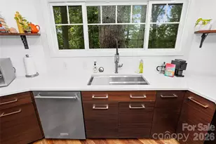 826 Town Mountain Rd, Asheville, NC 28804 - Photo 18