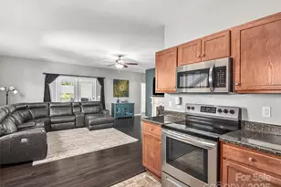 223 Water Leaf Dr, Weaverville, NC 28787 - Photo 6