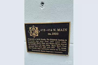 414 N Main Street, Hendersonville, NC 28792 - Photo 2