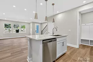 489 Nash St, Fort Mill, SC 29715 - Photo 8