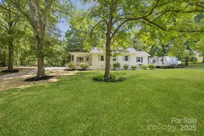 1451 Kings Circle, Lancaster, SC 29720 - Photo 34