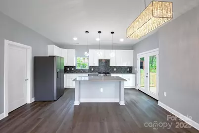 609 Maple Street, Chester, SC 29706 - Photo 10