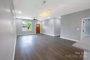 609 Maple St, Chester, SC 29706 - Photo 8