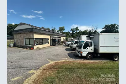 410 E Fleming Drive, Morganton, NC 28655 - Photo 40