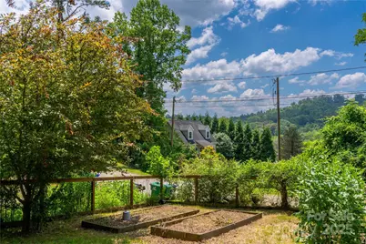 5 Koenig Way, Asheville, NC 28804 - Photo 4