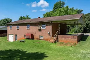 204 Whitley Rd, Morganton, NC 28655 - Photo 6