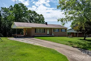 204 Whitley Rd, Morganton, NC 28655 - Photo 4