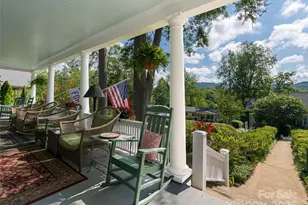 46 Cumberland Cir, Asheville, NC 28801 - Photo 2