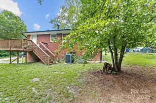 310 Cedarwood St, Spring Lake, NC 28390 - Photo 42