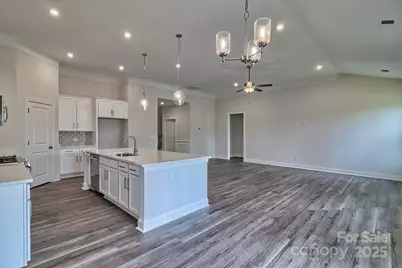 955 Exeter Drive, Sherrills Ford, NC 28673 - Photo 8