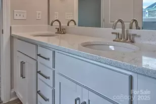 955 Exeter Dr, Sherrills Ford, NC 28673 - Photo 6