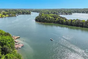 955 Exeter Dr, Sherrills Ford, NC 28673 - Photo 24