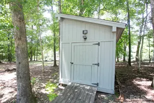 10401 Andiron Dr, Matthews, NC 28105 - Photo 38