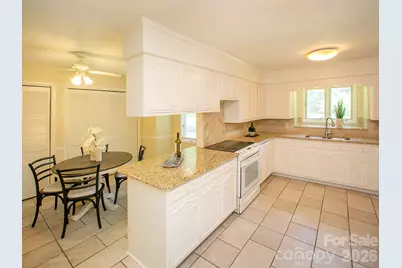 10401 Andiron Drive, Matthews, NC 28105 - Photo 14