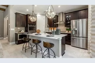 1095 Wylie Falls Lane, York, SC 29745 - Photo 2