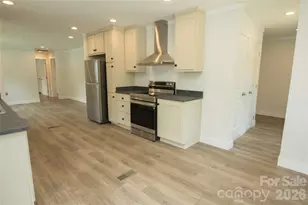 30 Babb St, Waynesville, NC 28786 - Photo 8