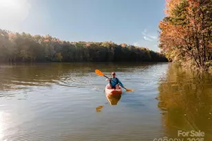 9404 Munsing Dr, Charlotte, NC 28269 - Photo 6