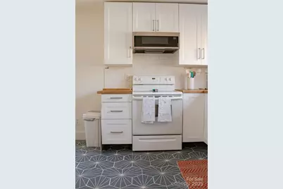 355 Walnut Avenue, Spruce Pine, NC 28777 - Photo 14