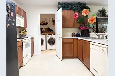 4046 W Fairmeadow Drive, Lancaster, SC 29720 - Photo 4