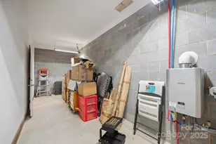 225 Henry's Glen Dr, Morganton, NC 28655 - Photo 44